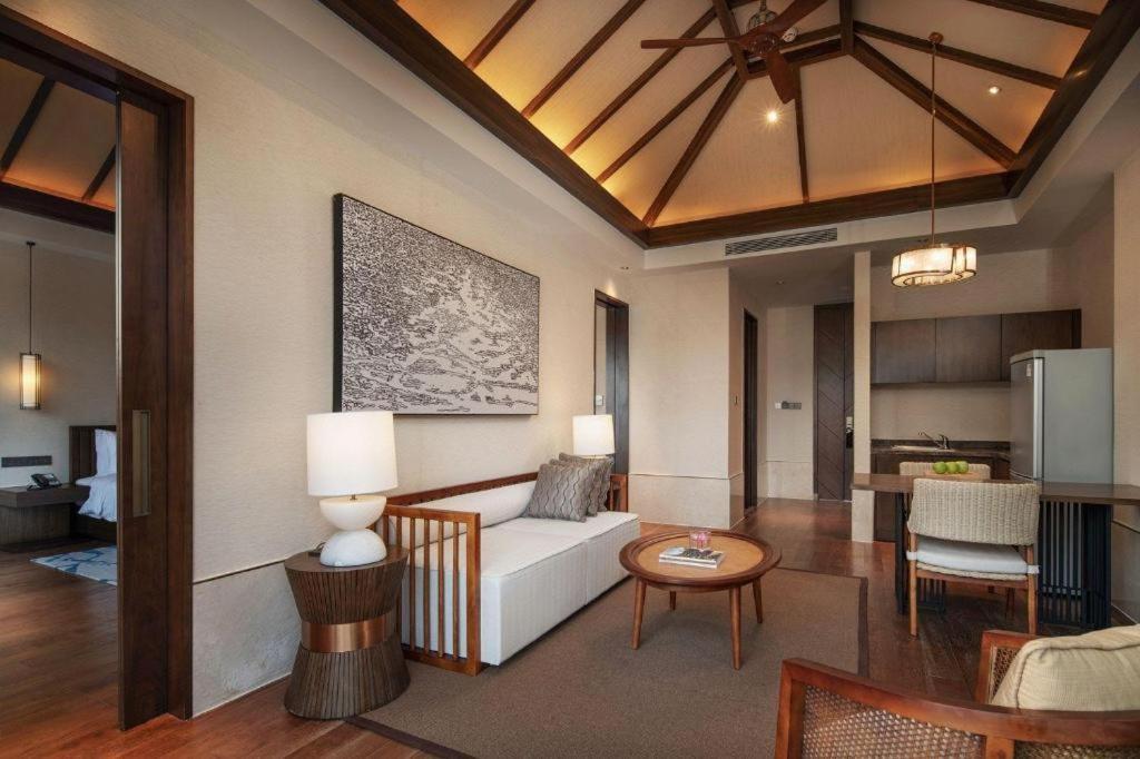 Narada Resort Hotel Sanya Pleasant Bay Luaran gambar